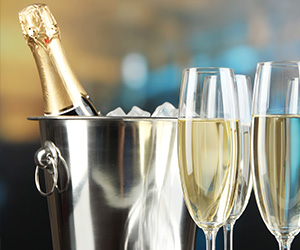 Weitere Angebote der Marke Versace 1901_Valentinstag_Angebote_300x250px_Sekt1.jpg