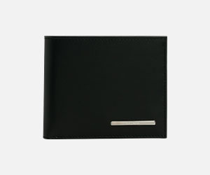 Additional offers from the brand Salvatore Ferragamo 191126_Salvatore_Ferragamo_Angebote_300x250px-1.jpg