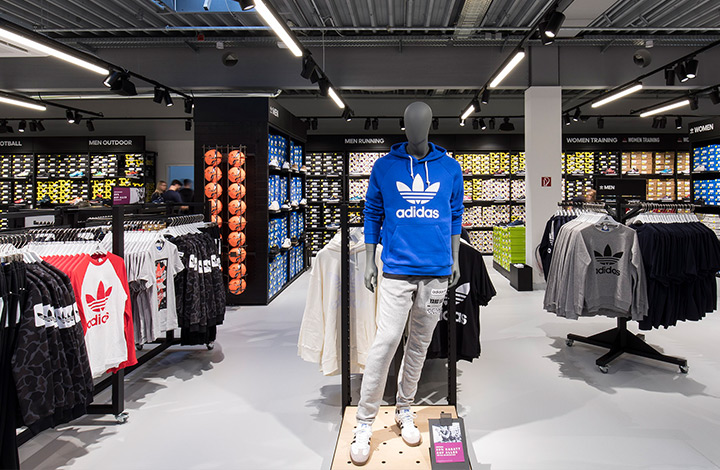 Adidas OUTLET in Germany » Sale up to 70% off | OUTLETCITY METZINGEN