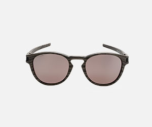 Autres offres de la marque Oakley 190418_Angebote_300x250px_06.jpg