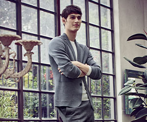 Additional offers from the brand Ermenegildo Zegna 190510_Zegna_Angebote_300x250px_03.jpg