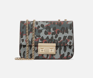Kolejne oferty marki Furla 190723_Furla_Angebote_300x250px_06.jpg